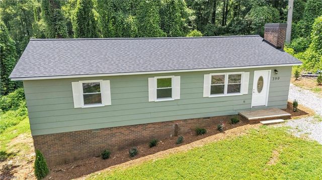 390 Hilltop Acres Street, North Wilkesboro, NC 28659