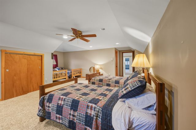 798 Vermont Route 100, Wilmington, VT 05363
