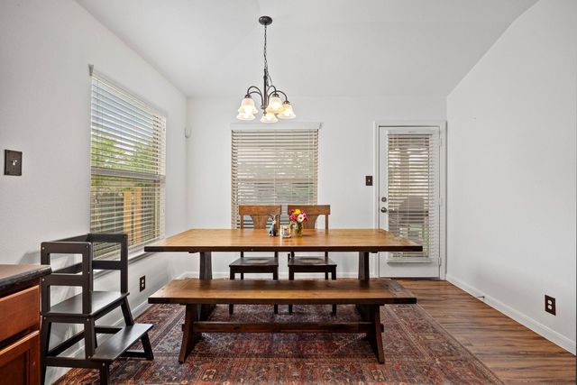 412 Old Peak RD, Georgetown, TX 78626