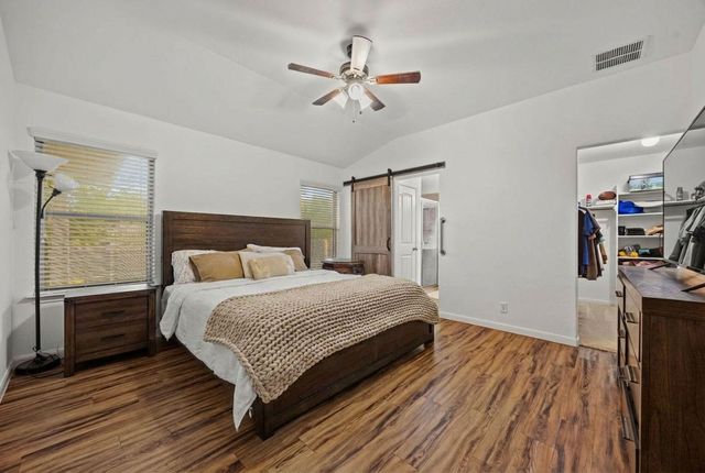 412 Old Peak RD, Georgetown, TX 78626