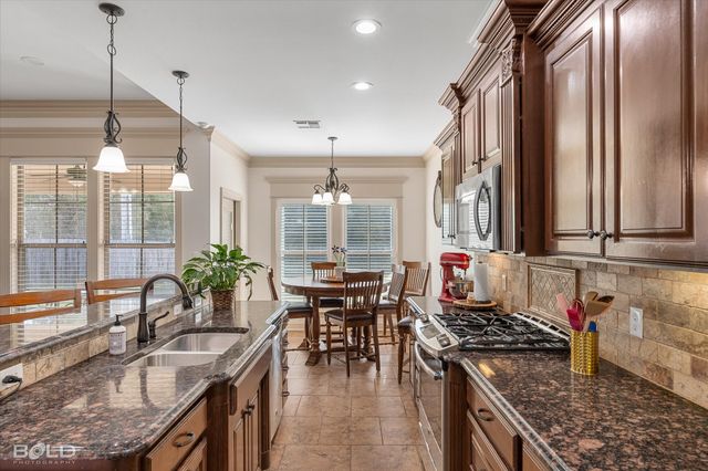 513 Dogwood South Lane, Haughton, LA 71037