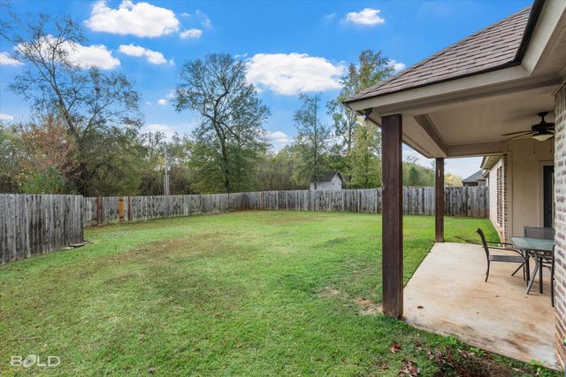 513 Dogwood South Lane, Haughton, LA 71037