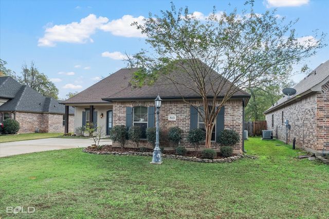 513 Dogwood South Lane, Haughton, LA 71037