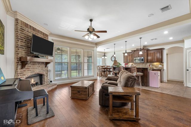 513 Dogwood South Lane, Haughton, LA 71037