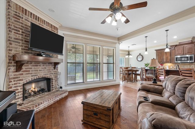 513 Dogwood South Lane, Haughton, LA 71037