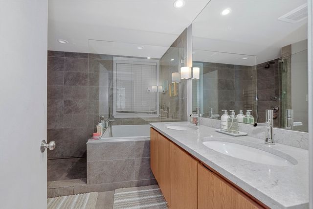 70 Clarendon St 1, Boston, MA 02116