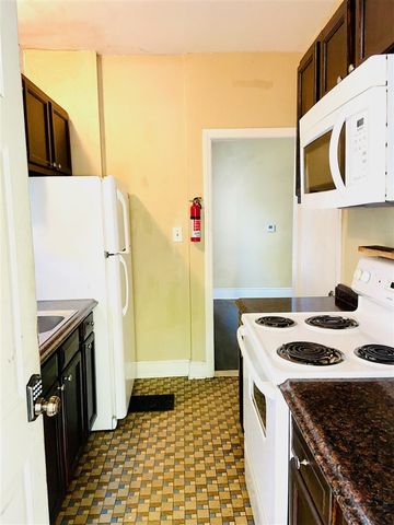 611 Emmet Street, Ypsilanti, MI 48197