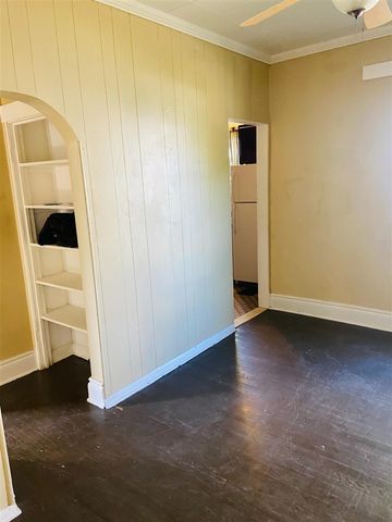 611 Emmet Street, Ypsilanti, MI 48197