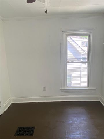 611 Emmet Street, Ypsilanti, MI 48197