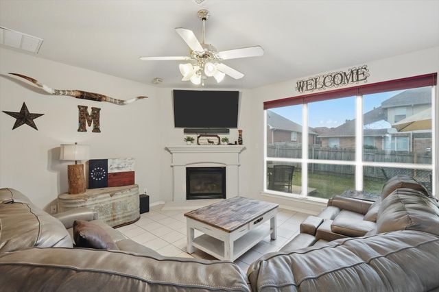 4840 Valley Springs Trail, Fort Worth, TX 76244