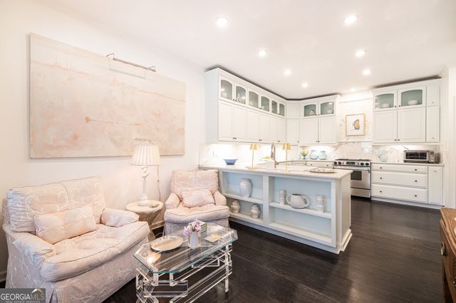 2525 Peachtree Road NE 25, Atlanta, GA 30305