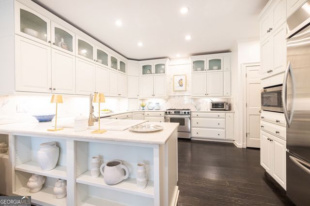 2525 Peachtree Road NE 25, Atlanta, GA 30305