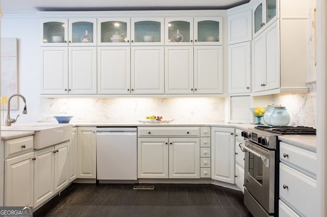 2525 Peachtree Road NE 25, Atlanta, GA 30305