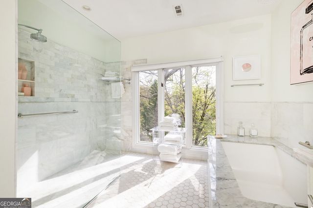 2525 Peachtree Road NE 25, Atlanta, GA 30305
