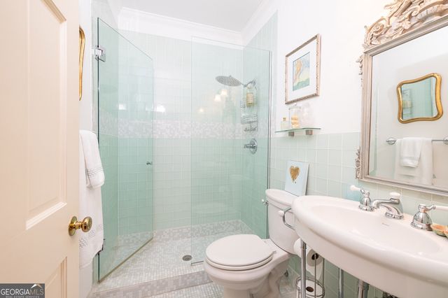 2525 Peachtree Road NE 25, Atlanta, GA 30305