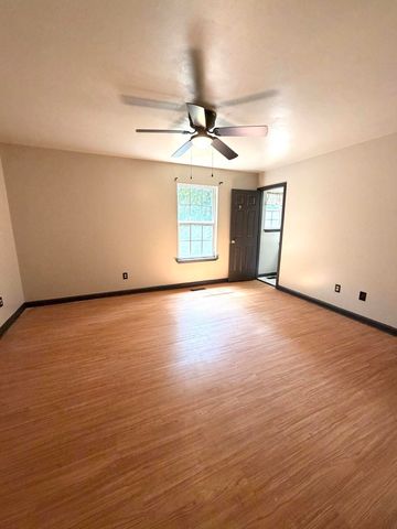 7116 Bramlett Lane, Harrison, TN 37341