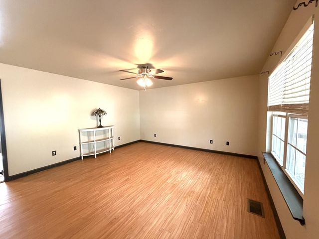 7116 Bramlett Lane, Harrison, TN 37341