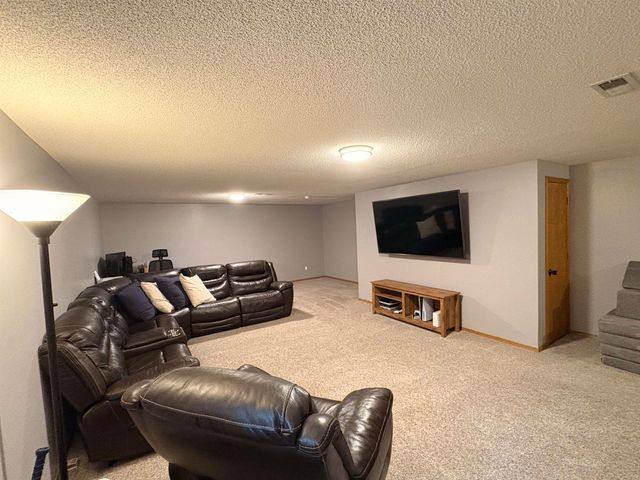 9714 W Greenspoint St., Wichita, KS 67205