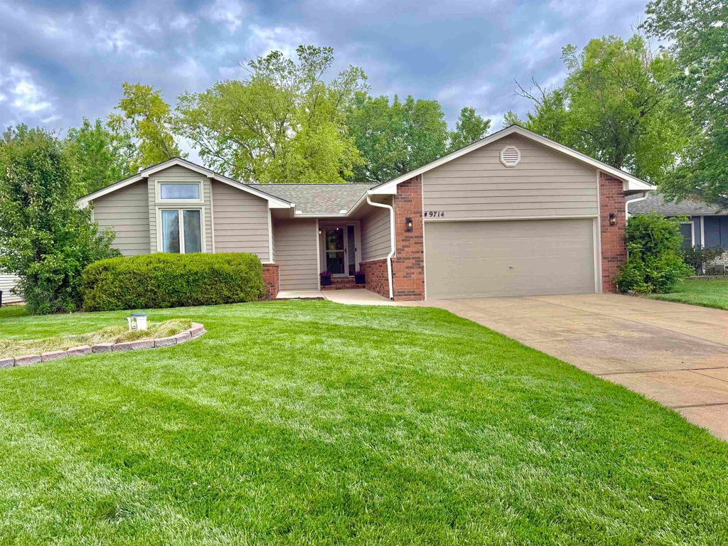 9714 W Greenspoint St., Wichita, KS 67205
