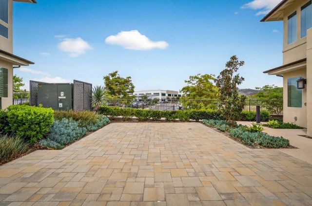 16750 Coyote Bush Drive 97, San Diego, CA 92127