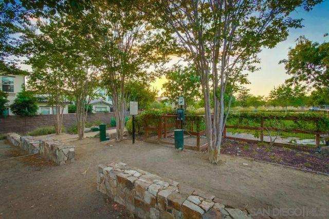 16750 Coyote Bush Drive 97, San Diego, CA 92127