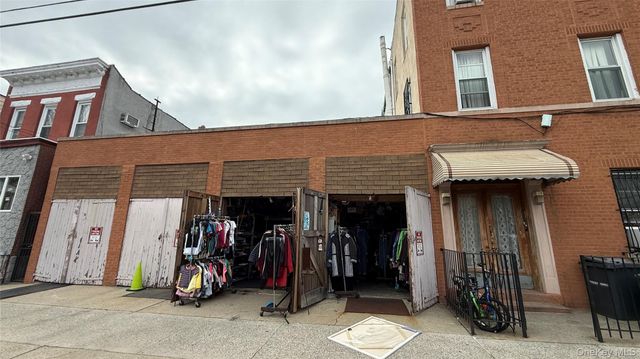568 Grandview Avenue, Ridgewood, NY 11385