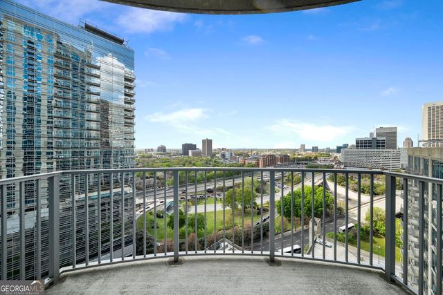 400 W Peachtree Street NW 1702, Atlanta, GA 30308