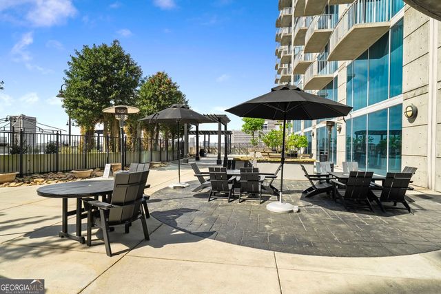400 W Peachtree Street NW 1702, Atlanta, GA 30308