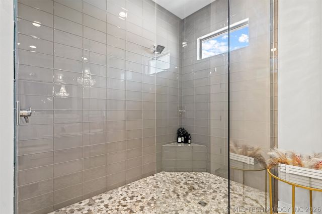 1706 Warwick Circle, Ardmore, OK 73401