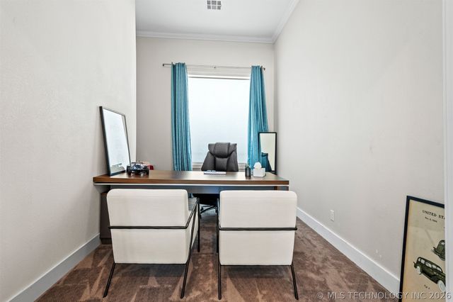 1706 Warwick Circle, Ardmore, OK 73401