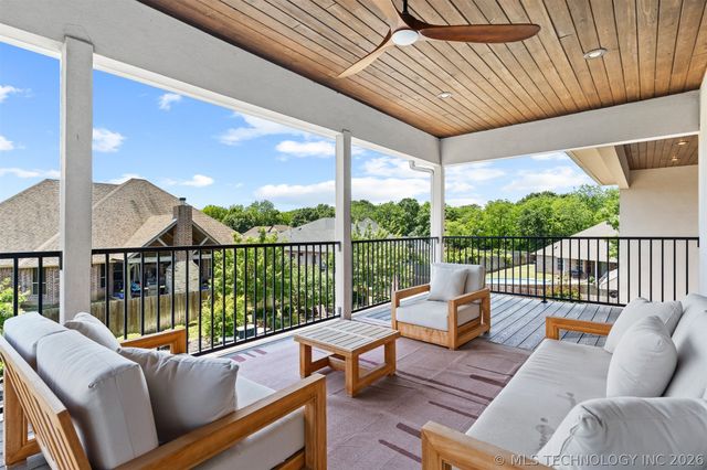 1706 Warwick Circle, Ardmore, OK 73401