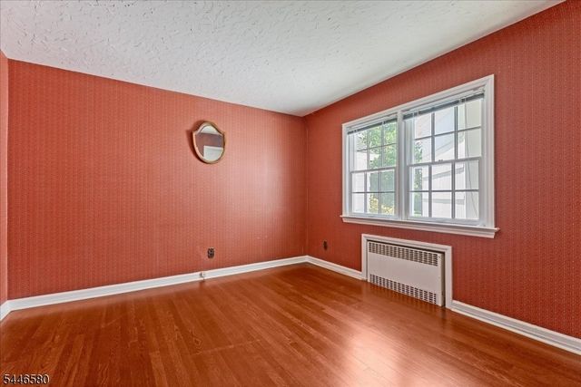 23 The Crossway, Kinnelon Boro, NJ 07405