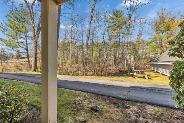 1 Northbrook Dr Unit 102, Manchester, NH 03102