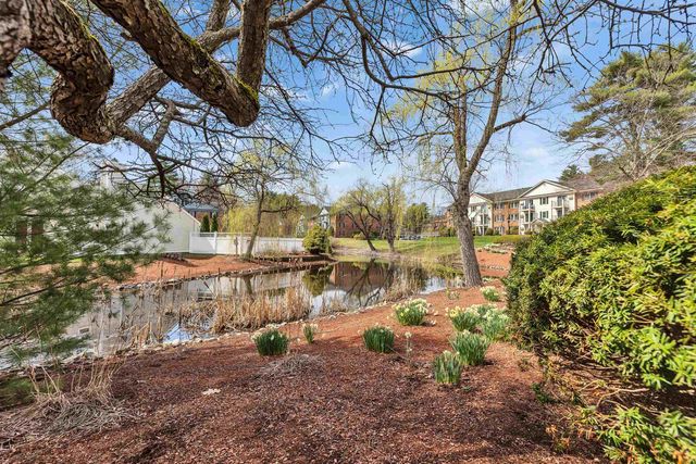 1 Northbrook Dr Unit 102, Manchester, NH 03102