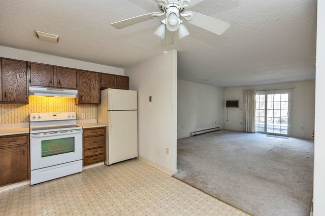 1 Northbrook Dr Unit 102, Manchester, NH 03102