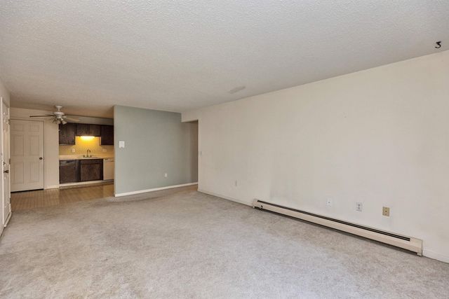 1 Northbrook Dr Unit 102, Manchester, NH 03102