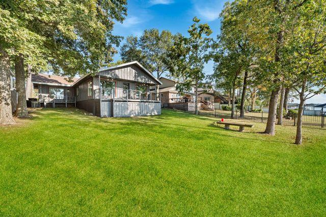 21063 Flaming Arrow Trl, Crosby, TX 77532