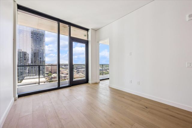610 Davis ST 2009, Austin, TX 78701