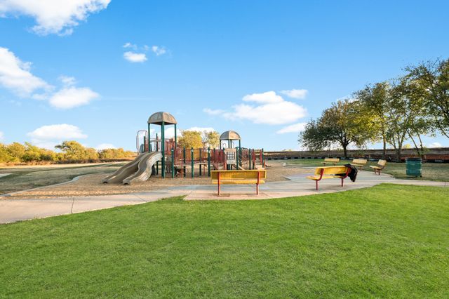 2424 Texas Ash Way, Fort Worth, TX 76123