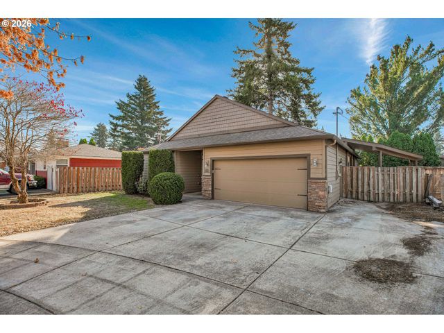 16528 Se TAYLOR St, Portland, OR 97233
