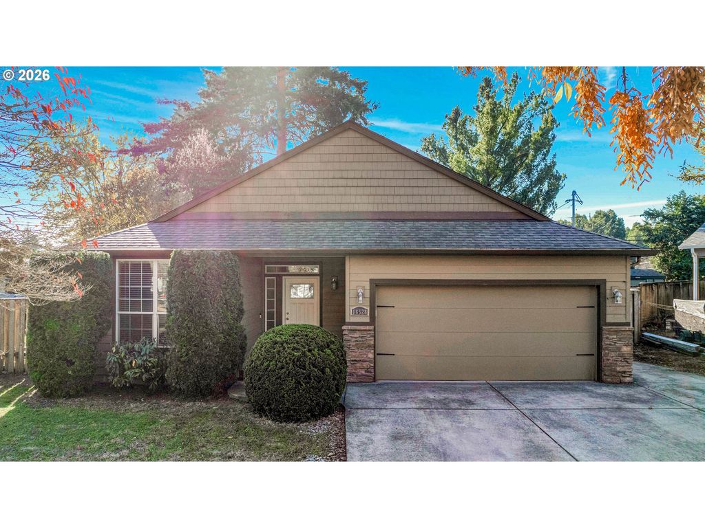 16528 Se TAYLOR St, Portland, OR 97233