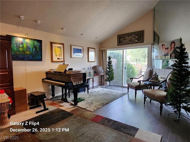 1018 Bel Air Circle, Las Vegas, NV 89109