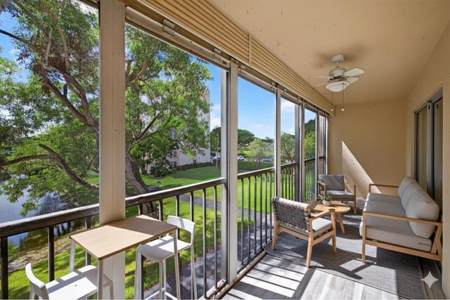 14375 Strathmore Lane 303, Delray Beach, FL 33446