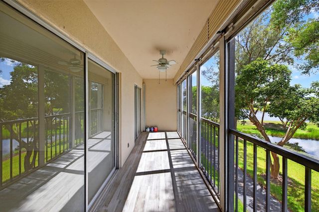 14375 Strathmore Lane 303, Delray Beach, FL 33446