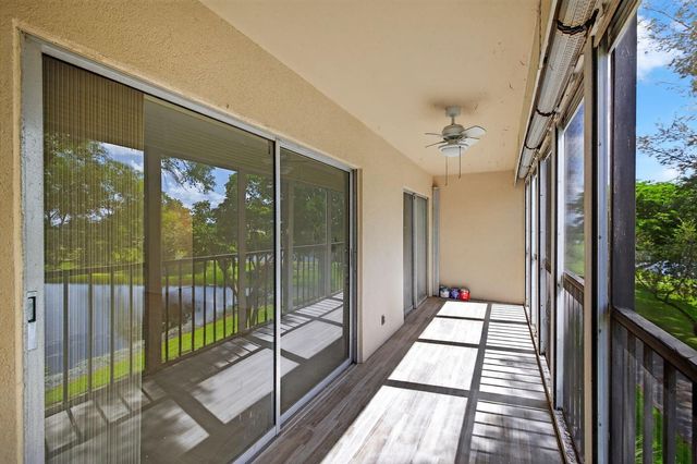 14375 Strathmore Lane 303, Delray Beach, FL 33446
