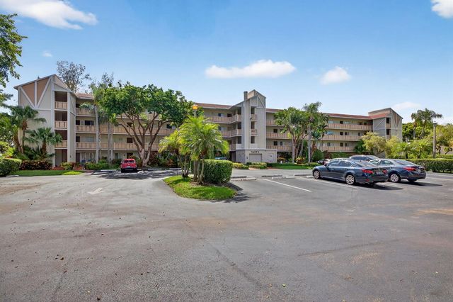 14375 Strathmore Lane 303, Delray Beach, FL 33446