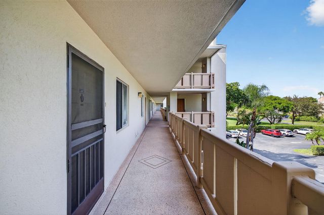 14375 Strathmore Lane 303, Delray Beach, FL 33446
