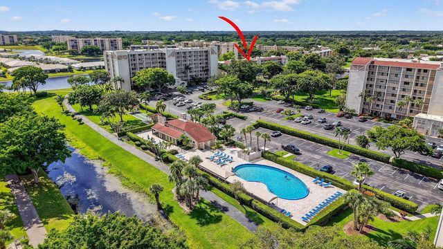 14375 Strathmore Lane 303, Delray Beach, FL 33446