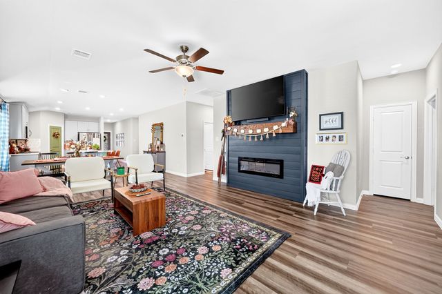 3258 Deckard Drive, Royse City, TX 75189