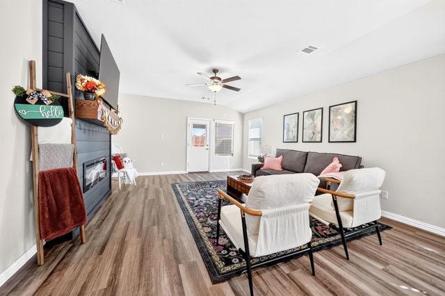 3258 Deckard Drive, Royse City, TX 75189